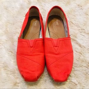 Toms’ Orange Canvas Classic Shoe